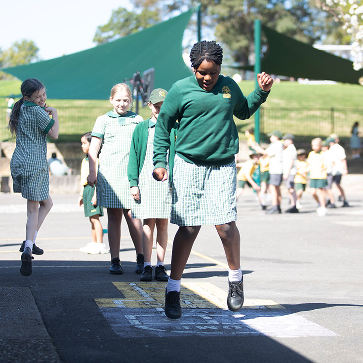 facilities-outdoor-grid-5